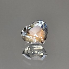 Pietra di Labradorite Rainbow a Cuore 3,26 Ct.