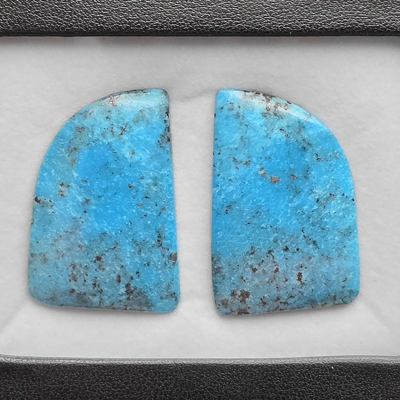 Coppia Pietre di Turchese Cabochon Fantasia 49,11 Ct.