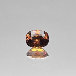 Gemstone of orange zircon / brown rectangular 2,12 ct.
