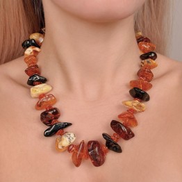 Collana di Ambra del Baltico a Sasso e Chips ø 9/30 mm