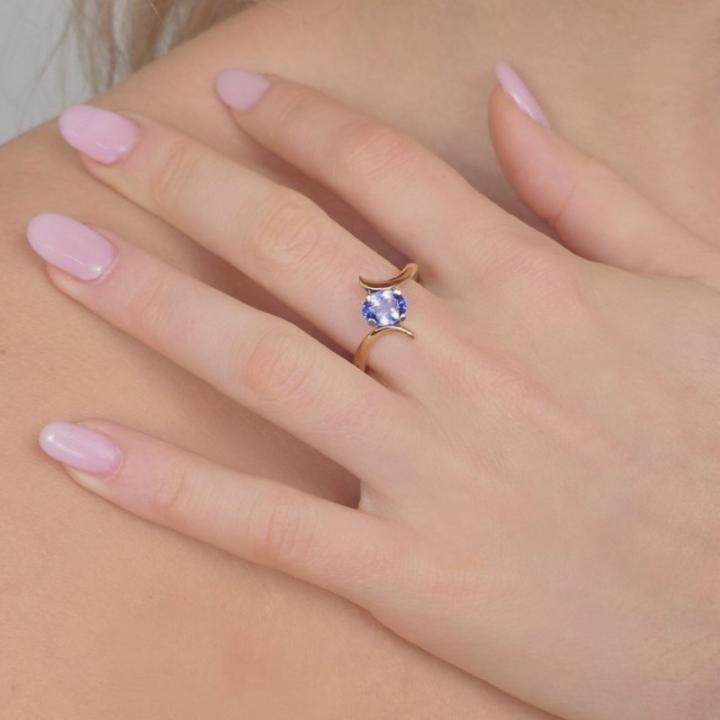 Bronze ring and 925 ‰ silver with 1.42 ct oval tanzanite.