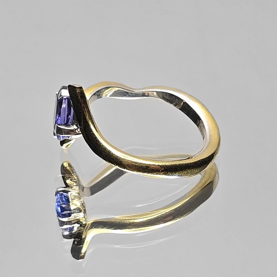 Bronze ring and 925 ‰ silver with 1.42 ct oval tanzanite.