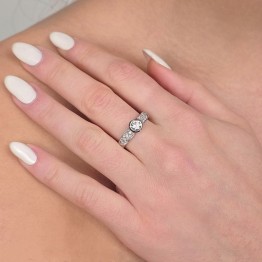 White Gold Ring with Diamonds