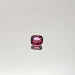 Pietra di Granato Cuscino Rettangolare 2,94 Ct.