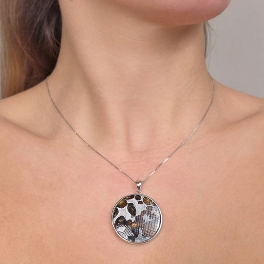 Pendente con Pallasite Rotonda e Catenina