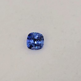Gemstone of rectangular blue sapphire 1,01 ct.