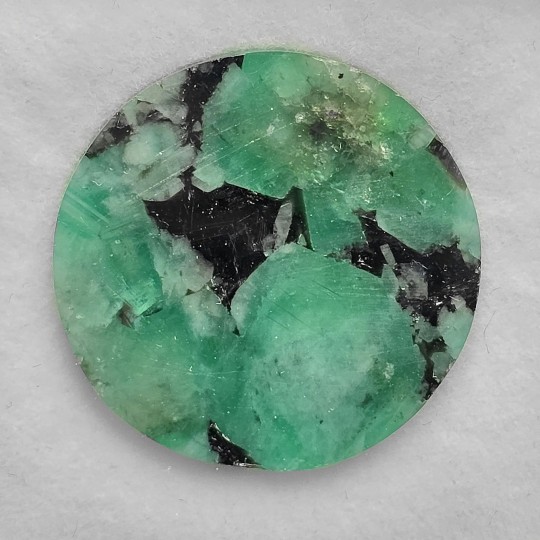 Pietra di Smeraldo a Lastrina Rotonda 17,37 Ct.