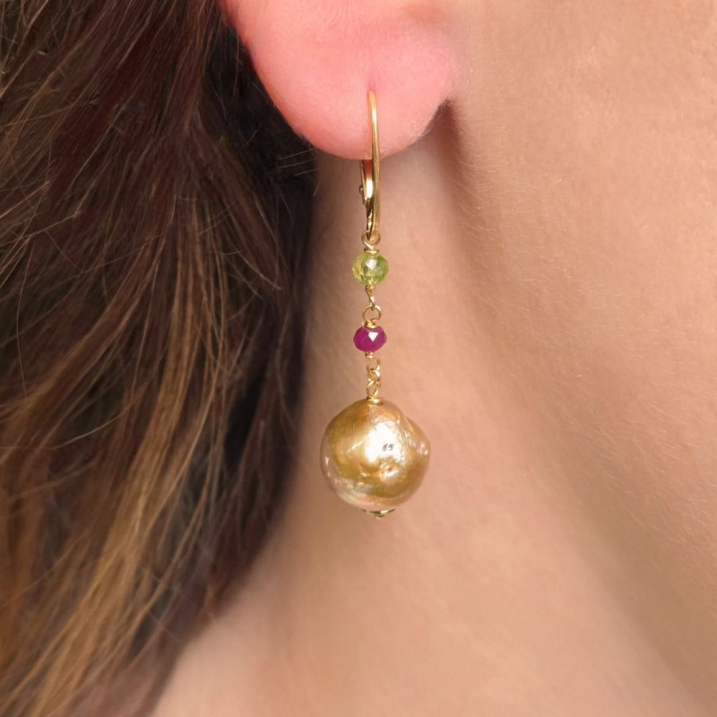 Earrings with Pearl, Ruby and peridot