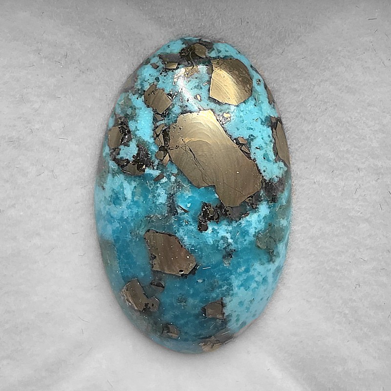 Pietra di Turchese con Pirite Cabochon Ovale 19,74 Ct.