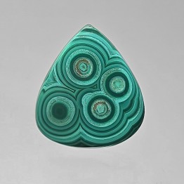 Pietra di Malachite Cabochon a Goccia 12,10 Ct.