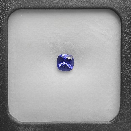 Pietra di Tanzanite Cuscino Quadrato 1,04 Ct.