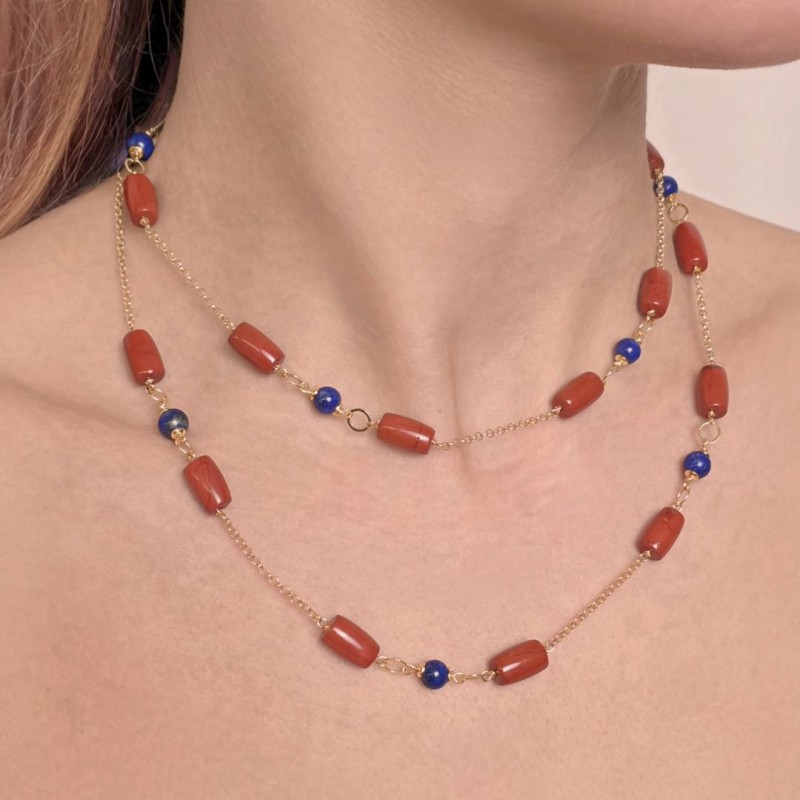 Chanel con Diaspro Rosso e Lapis