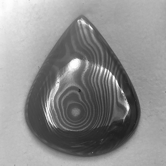 Pietra di Psilomelano a Goccia 45,81 Ct.