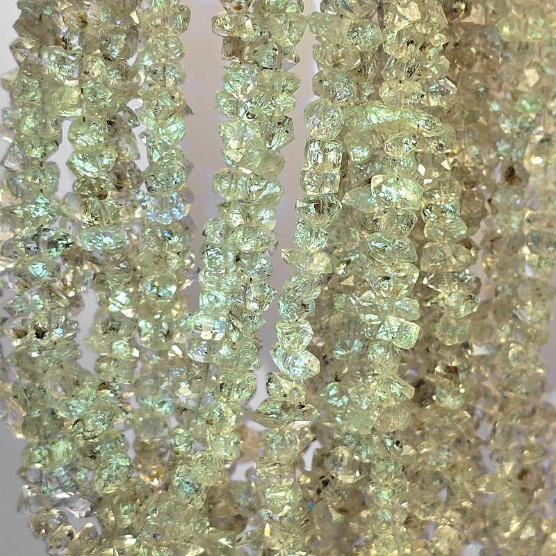 Filo di Quarzo Ialino Biterminato con Petrolio ø 15/18 mm