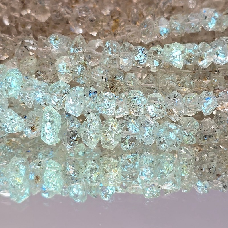 Filo di Quarzo Ialino Biterminato con Petrolio ø 15/18 mm