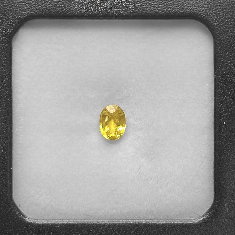 Pietra di Zaffiro Giallo Ovale 1,14 Ct.