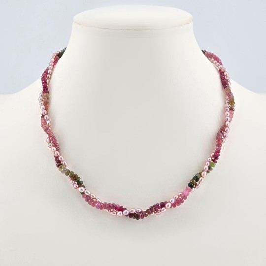 Two-wire Torchon with Tourmaline and Pearl
