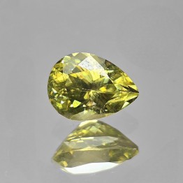 Pietra di Sfene Verde a Goccia 1,07 Ct.