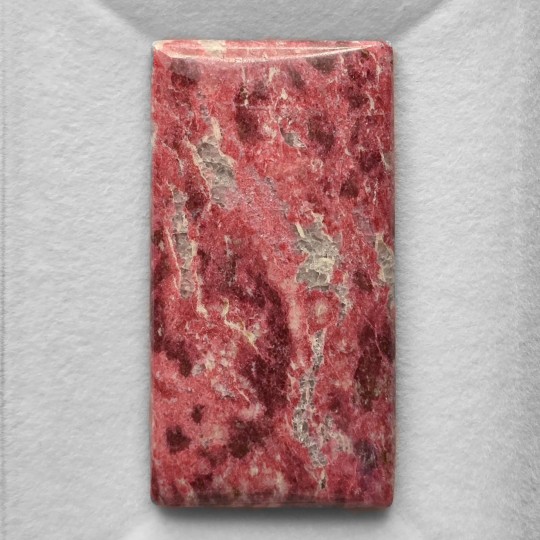Pietra di Thulite Cabochon Rettangolare 86,52 Ct.