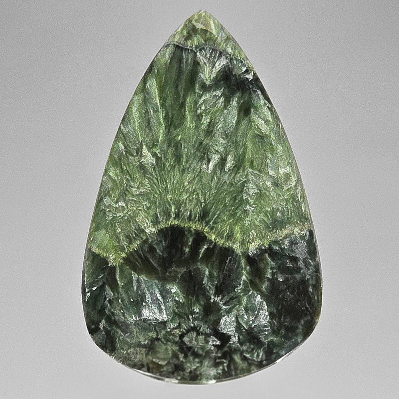 Pietra di Serafinite Cabochon a Goccia 72,88 Ct.