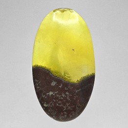 Pietra di Prehnite con Matrice Cabochon Ovale 74,93 Ct.