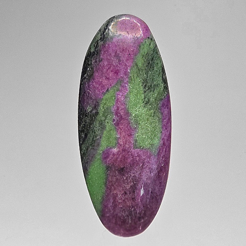 Pietra di Rubino in Zoisite Cabochon Ovale 82,11 Ct.