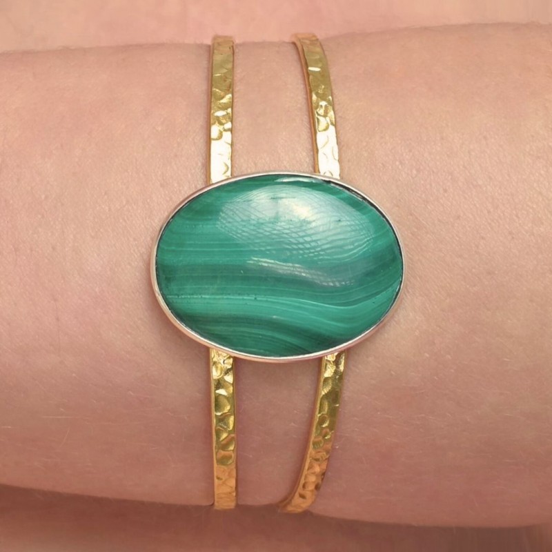 Bracciale Aperto con Malachite Ovale