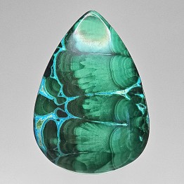 Pietra di Malachite Cabochon Goccia 66,66 Ct.
