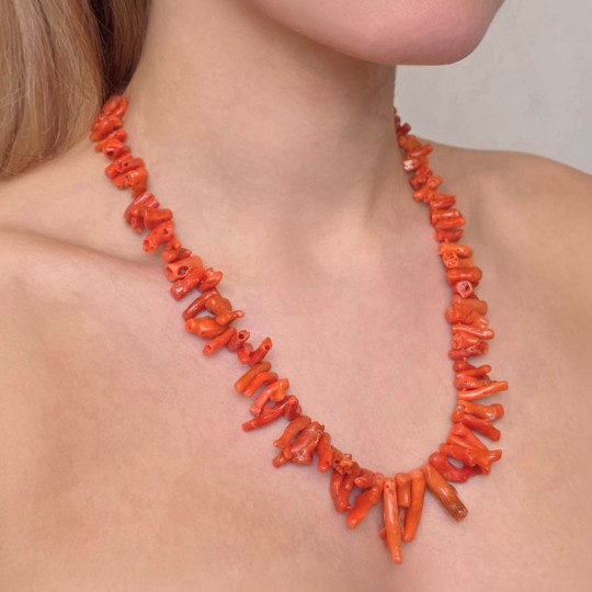 Collana di Corallo Rosso Semigrezzo a Tronchetto
