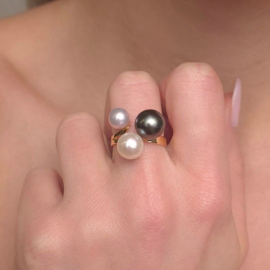 Anello con 3 Perle D'Acqua Dolce e di Mare
