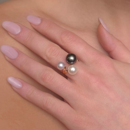 Anello con 3 Perle D'Acqua Dolce e di Mare