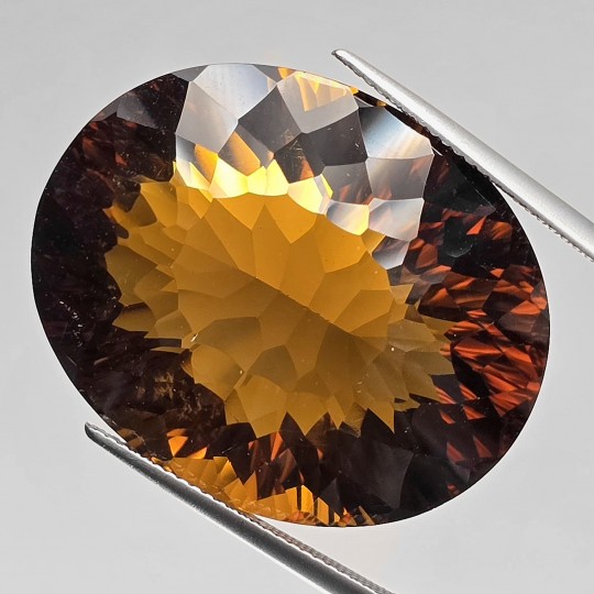 Gemstone of Quartz Brandy oval 70.25 ct.