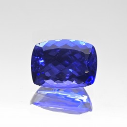 Gemstone of Tanzanite rectangular 4.08 ct.