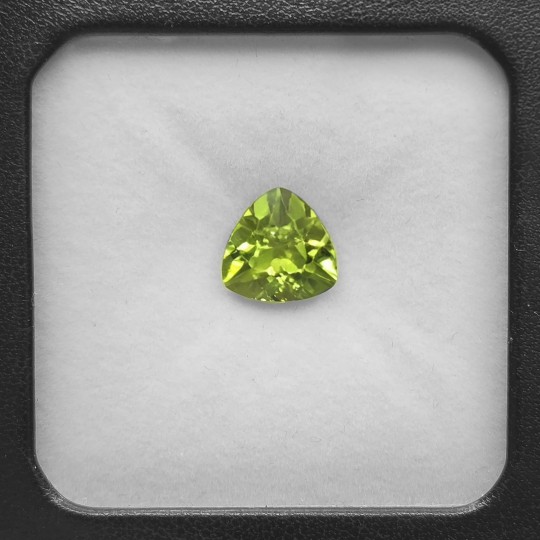 Gemstone of peridot Trilliant 3.65 ct.