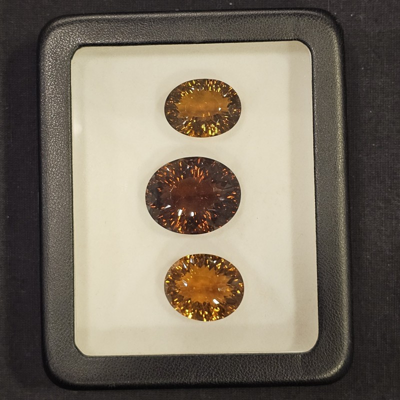 Offerta Lotto 3 Pietre di Quarzo Brandy Ovale 136,19 Ct