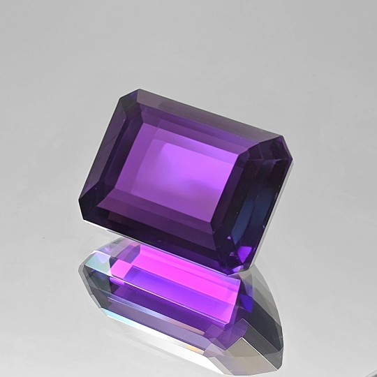 Pietra di Ametista Ottagonale 40,75 Ct.