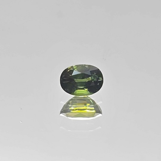 Pietra di Zaffiro Verde Ovale 1,45 Ct.
