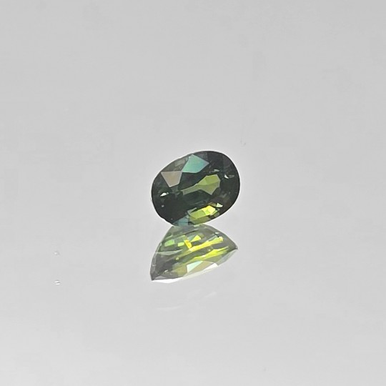 Pietra di Zaffiro Verde Ovale 1,45 Ct.