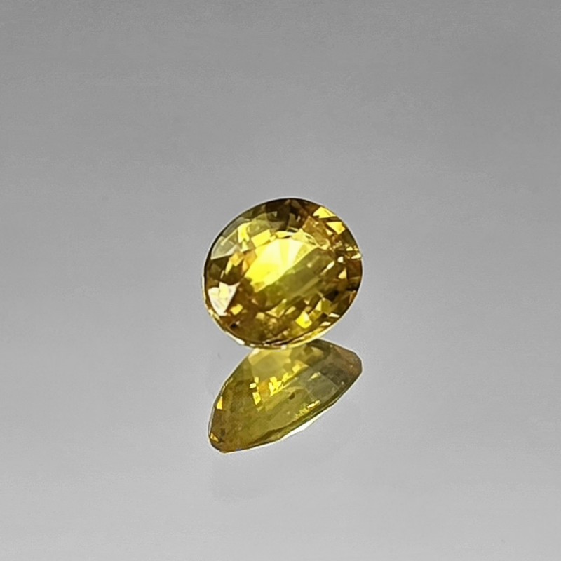 Pietra di Zaffiro Giallo Ovale 1,26 Ct.