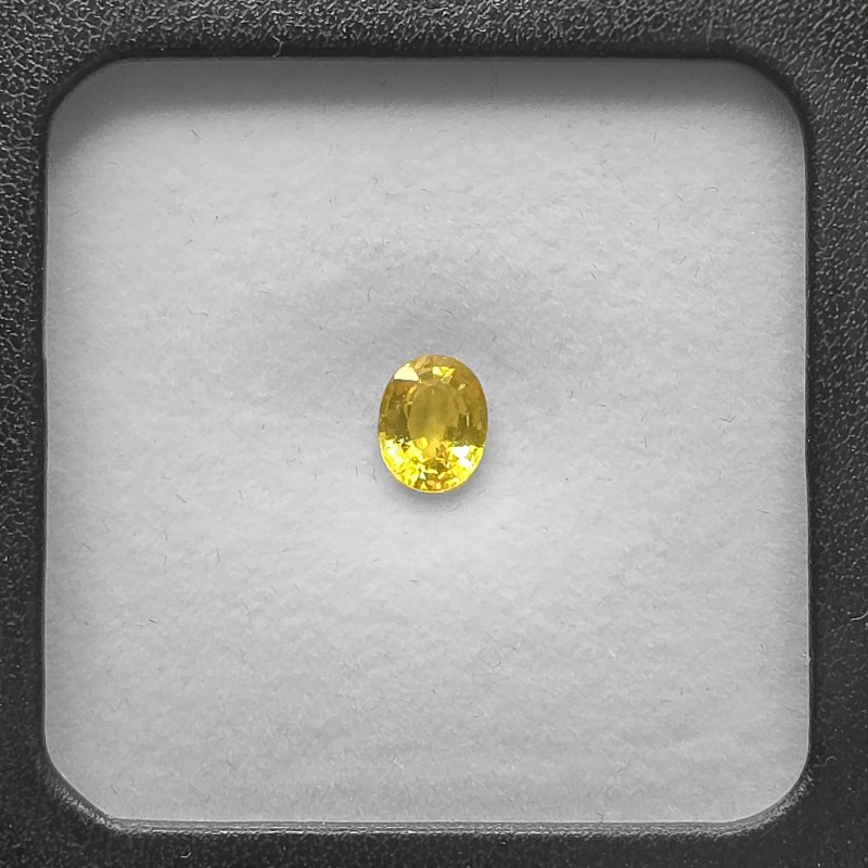Pietra di Zaffiro Giallo Ovale 1,26 Ct.