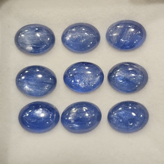 Offerta Lotto 9 Pietre di Cianite Cabochon Ovali 20,93 Ct.