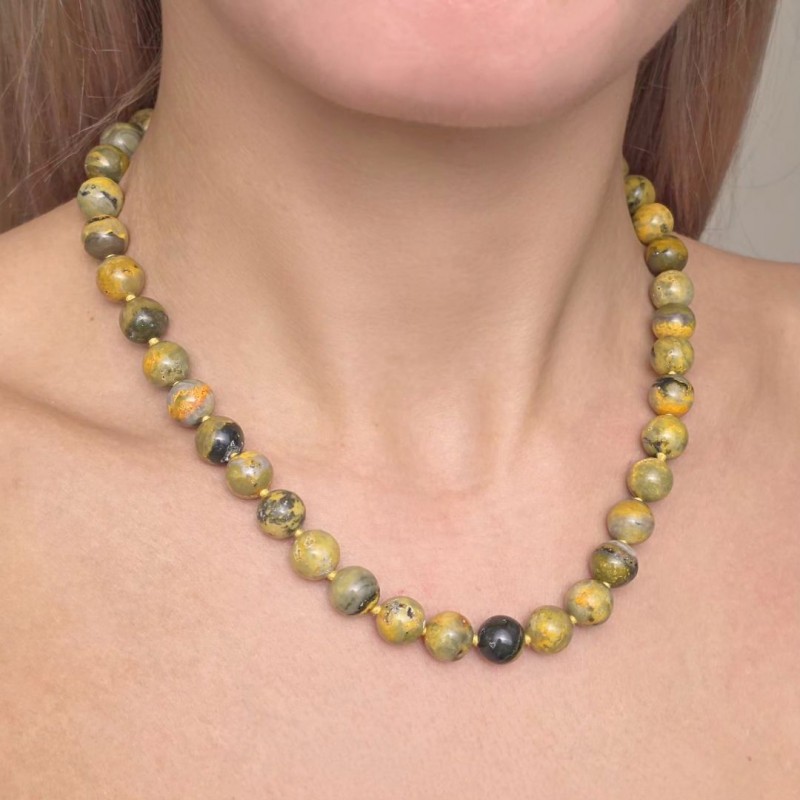Collana di Calcite con Orpimento Sferica ø 10 mm
