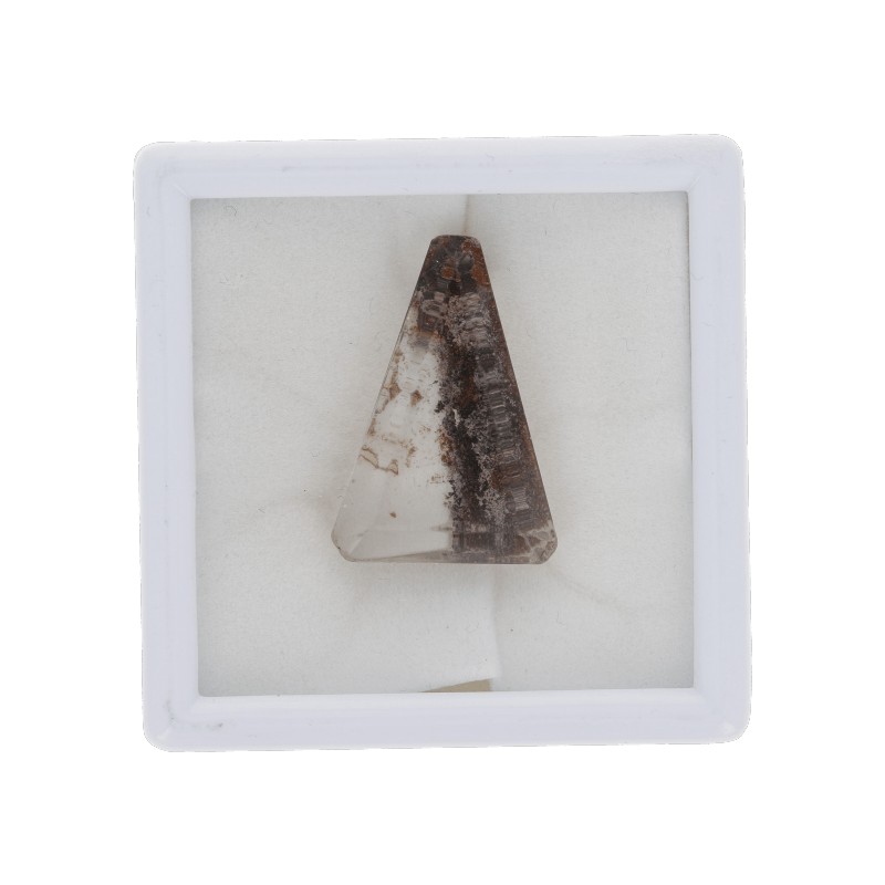Gemstone quartz with Lodolite 48.93 ct.